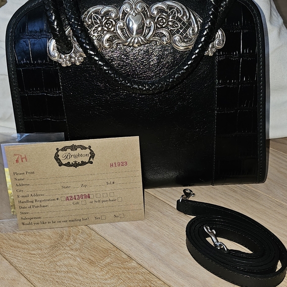 Brand New Brighton Shoulder Bag Black Leather, Gorgeous Silver Tone Accents - Picture 3 of 16